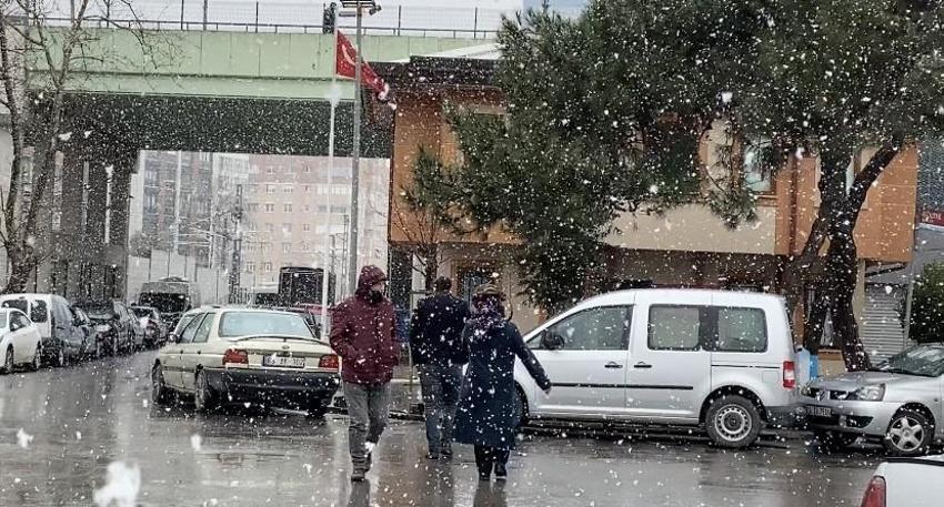 İstanbul beyaza büründü! 
