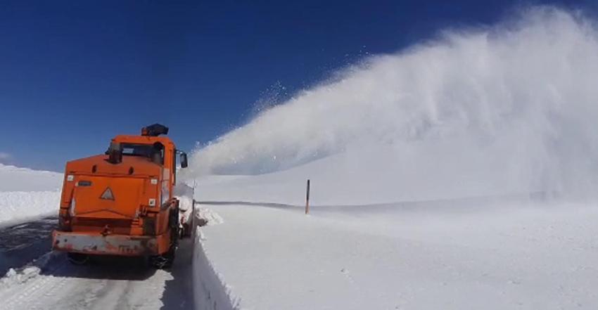 Kar başladı! Meteoroloji son dakika duyurdu! Bu kez fena vuracak, tarih ve saat belli oldu! İstanbul, Ankara, İzmir ve birçok ilde...