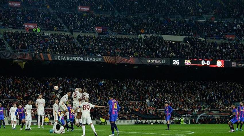 Maçtan sonra resmen açıkladı! Xavi onu Galatasaray'dan alıp seneye as futbolcusu yapacak