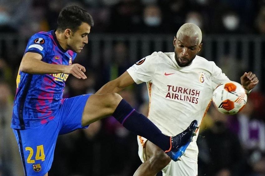 Maçtan sonra resmen açıkladı! Xavi onu Galatasaray'dan alıp seneye as futbolcusu yapacak