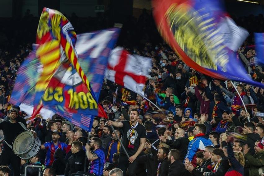 Nou Camp'ta Fatih Terim taktiği uyguladı Avrupa basını 4 yıldıza hayran kaldı