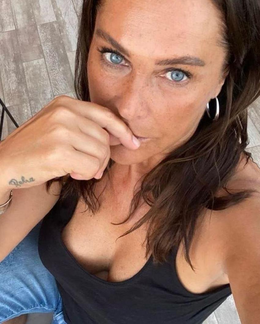 Hülya Avşar'a kozmetik firmasından dudak uçuklatan reklam teklifi!