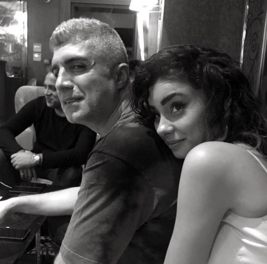 Özcan Deniz lie Samar Dadgar evleniyor mu? Paylaşımındaki tektaş detayı dikkat çekti