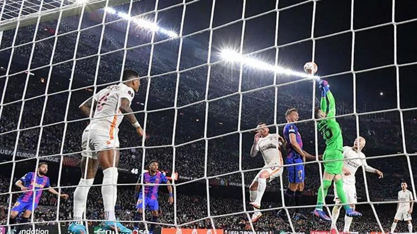İspanya basını hala onu konuşuyor! Xavi'yi perişan etti Depay'ın karşısına dikildi