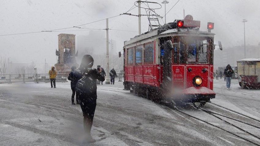 Yeni kar yağışı dalgası geliyor! Kar hayatı felç edecek! Kar için tarih verildi! Çarşamba günü...