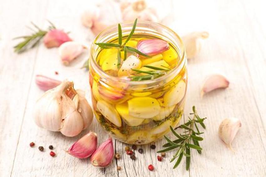 Riskli kanser oluşma ihtimalini sıfırlıyor, virüs ve bakterileri anında yok ediyor, kan şekerini dengeliyor, antibiyotik etkisi yaratıyor! Günde sadece bir kaşığı yetiyor