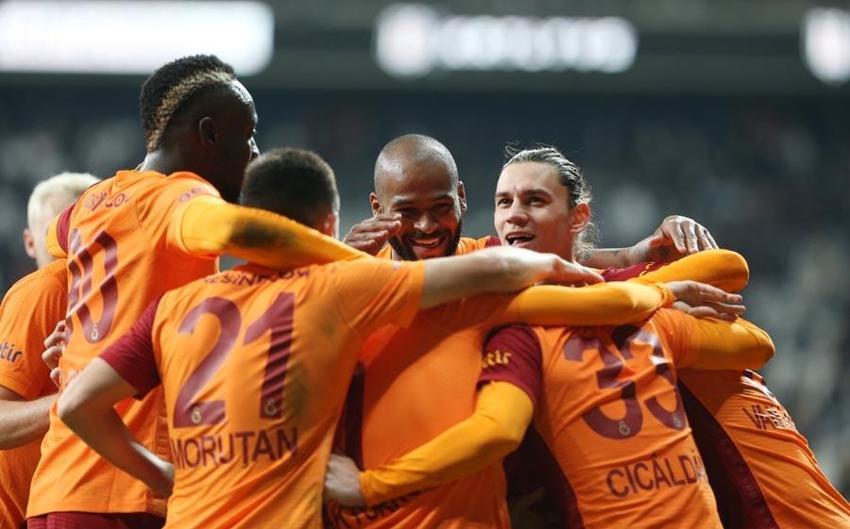 Önder Karaveli'nin değil ama Domenec Torrent'in derbi 11'i çok tartışılır!