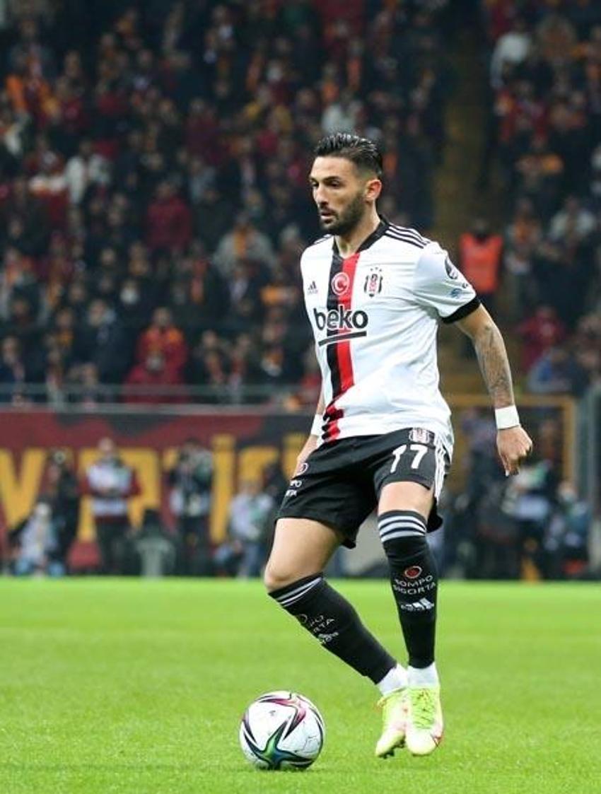 Derbiden sonra sözü Fatih Terim'in kadro mühendisliğine getirdi! 'Bu adamın Taylan ve Berkan'dan hiçbir fazlası yok'