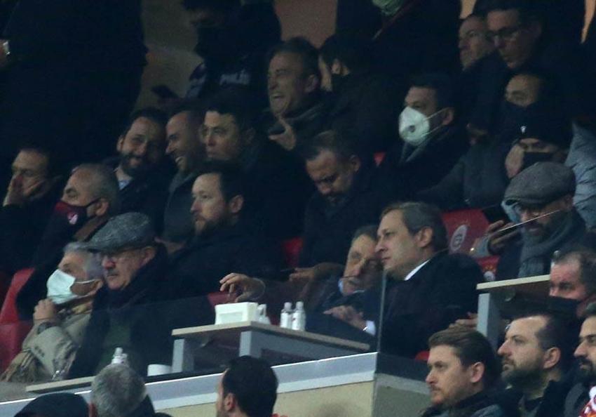 Derbiden sonra sözü Fatih Terim'in kadro mühendisliğine getirdi! 'Bu adamın Taylan ve Berkan'dan hiçbir fazlası yok'