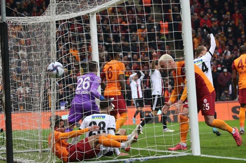 Derbiden sonra sözü Fatih Terim'in kadro mühendisliğine getirdi! 'Bu adamın Taylan ve Berkan'dan hiçbir fazlası yok'