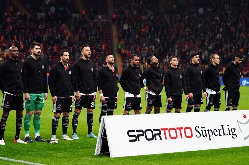 Dünkü derbiden sonra acil toplantı ve Ahmet Nur Çebi'den 'Beşiktaş'ın yeni teknik direktör' kararı!