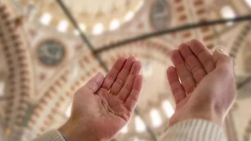 MEVLİD KANDİLİ NAMAZI SAAT KAÇTA, NE ZAMAN KILINIR? Diyanet Mevlid Kandili namazı kılınışı: Tesbih namazı nasıl kılınır, Mevlid kandili namazı kaç rekat kılınır?