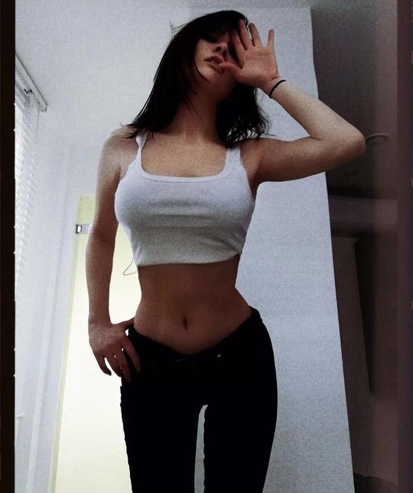 Ünlü şarkıcı Elif Kaya spor yaparak kendini baştan yarattı!
