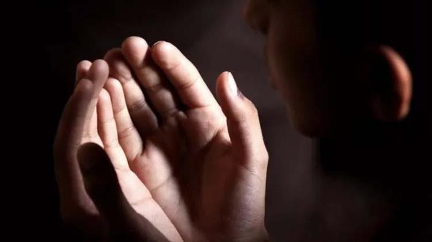 MEVLİD KANDİLİ NAMAZI SAAT KAÇTA, NE ZAMAN KILINIR? Diyanet Mevlid Kandili namazı kılınışı: Tesbih namazı nasıl kılınır, Mevlid kandili namazı kaç rekat kılınır?