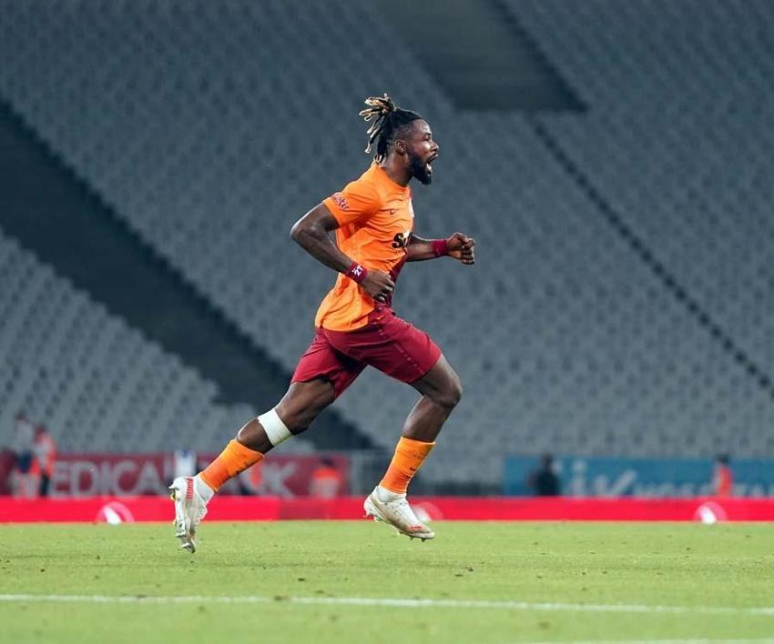 Galatasaray'a bonservis müjdesi geldi! Sezon sonunda...