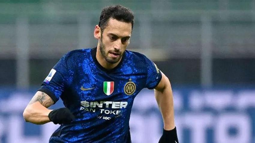 İtalya'da herkes Hakan Çalhanoğlu'nu konuşuyor! Rekor...