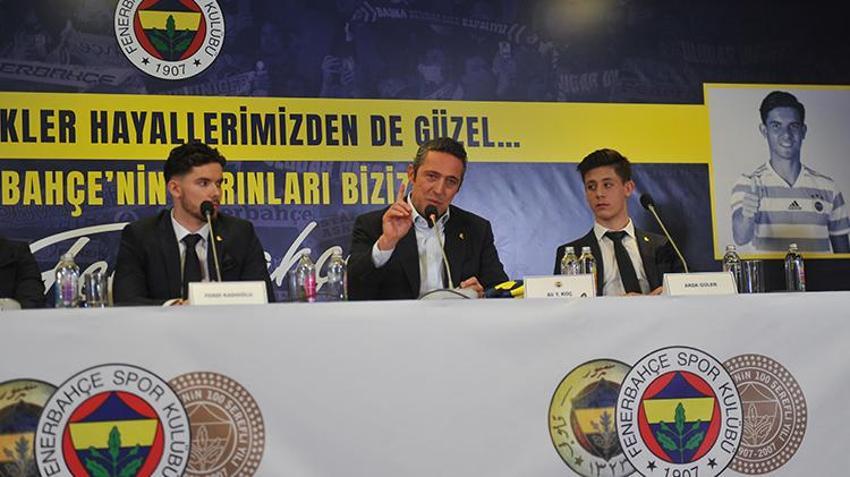 Fenerbahçe'de genç yıldızlar sözleşme imzaladı! Gözyaşlarına hakim olamadı, Arda Güler, Ferdi Kadıoğlu, İsak Vural...