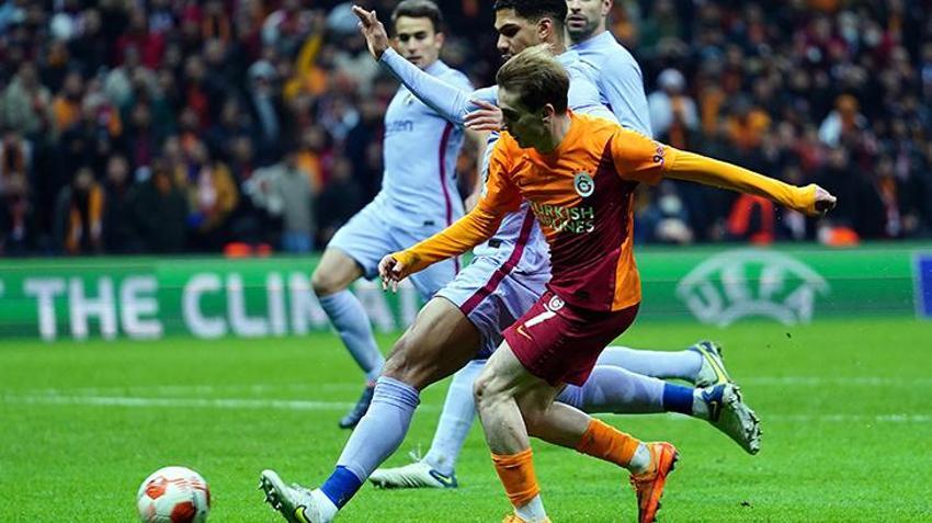 Galatasaray - Barcelona maçında tarihi anlar! Böylesi ilk kez oluyor, dönüm noktası oldu! Kerem Aktürkoğlu ve Pena...