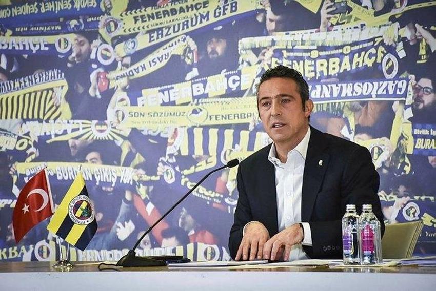Ali Koç 'sen kimsin?' dedi aldığı cevaptan sonra salon kahkahalara boğuldu