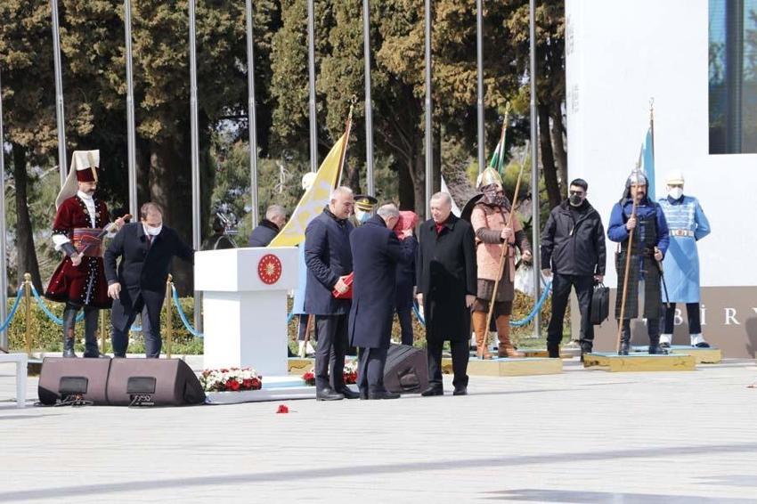 Çanakkale'de tarihi gün! Cumhurbaşkanı Erdoğan: 107 sene önce burada tarihin akışı değişmiştir