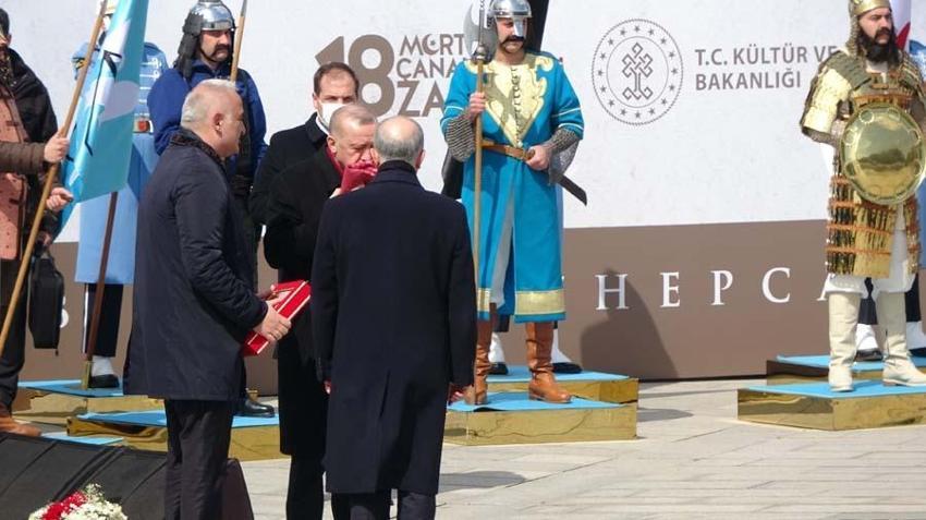 Çanakkale'de tarihi gün! Cumhurbaşkanı Erdoğan: 107 sene önce burada tarihin akışı değişmiştir