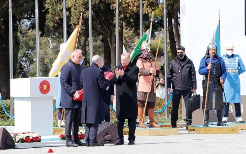 Çanakkale'de tarihi gün! Cumhurbaşkanı Erdoğan: 107 sene önce burada tarihin akışı değişmiştir