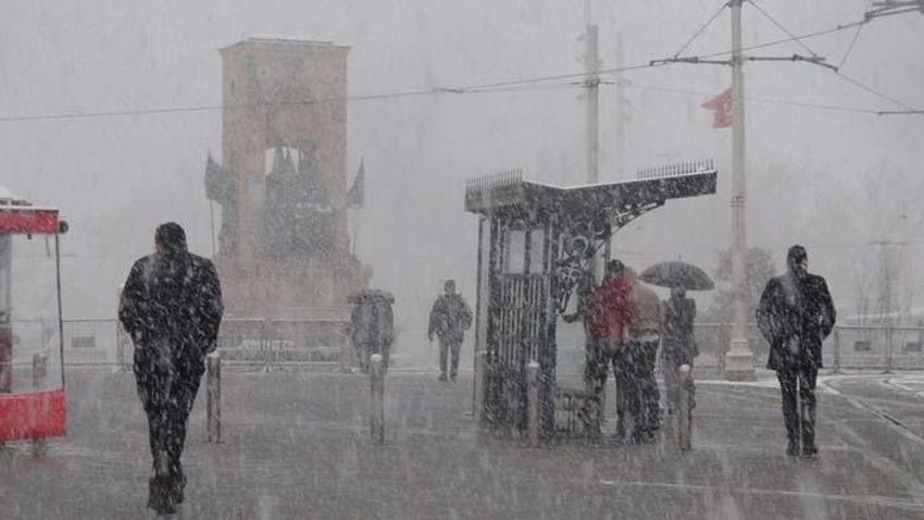 Çok kuvvetli kar fırtınası geliyor! Meteoroloji'den son dakika turuncu kodlu uyarı! Sert soğuklar başlıyor: 'Dışarı çıkmayın'