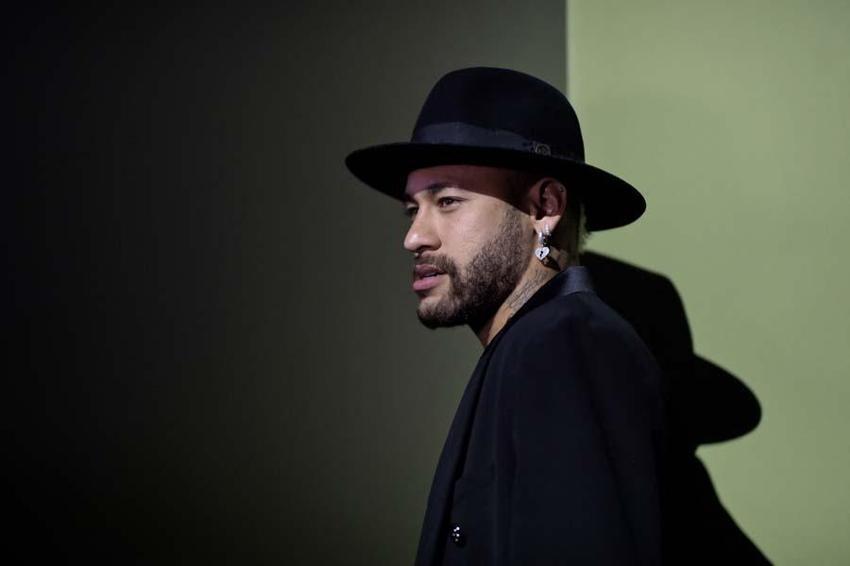Transfer gündemini sarsan iddia! Paris-Saint Germain'de tepkilerden sonra Neymar, Messi...