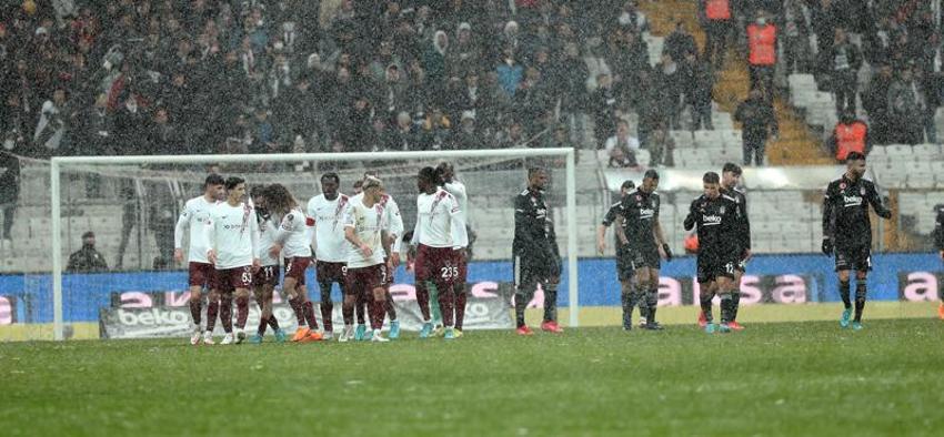 Beşiktaş-Hatayspor maçına damga vurdu! Böylesi ilk kez oluyor, 18 yaşındaki Emre Bilgin tarihe geçti! Golden sonra Ersin, Rıdvan ve taraftarlar...