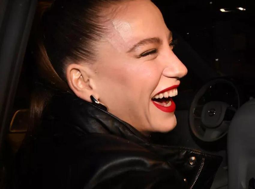 Serenay Sarıkaya'ya Umut Evirgen soruldu! Aşk sorusuna...