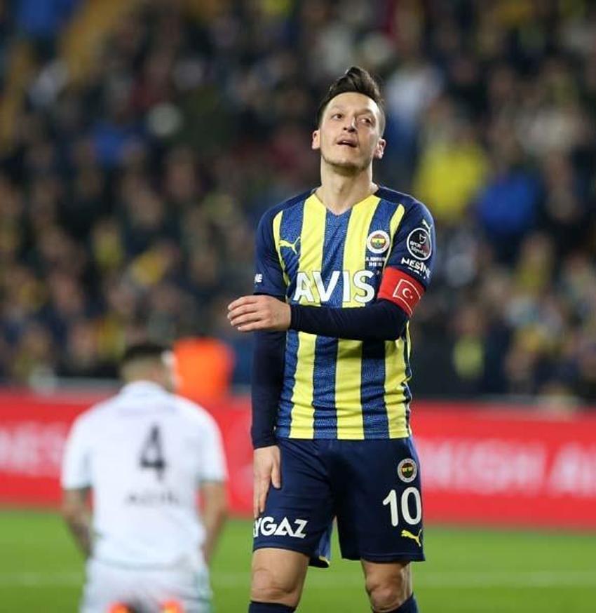 Tümer Metin 'Artık olmuyor' dedi Fenerbahçe'deki ayrılığı duyurdu! 'Üst üste 10 maç çıkaramıyor'