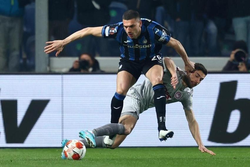 Kuntz, İrfan Can Kahveci, Mert Hakan Yandaş ve Arda Güler'in izahını yaptı Hakan Çalhanoğlu'na sahip çıktı