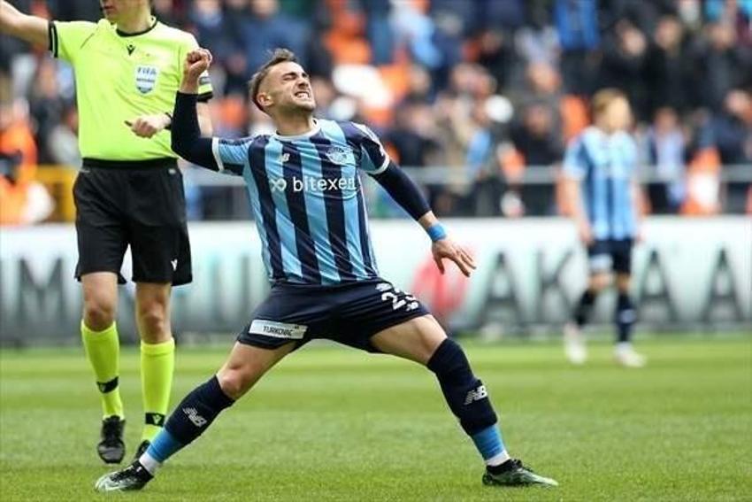 Kuntz, İrfan Can Kahveci, Mert Hakan Yandaş ve Arda Güler'in izahını yaptı Hakan Çalhanoğlu'na sahip çıktı