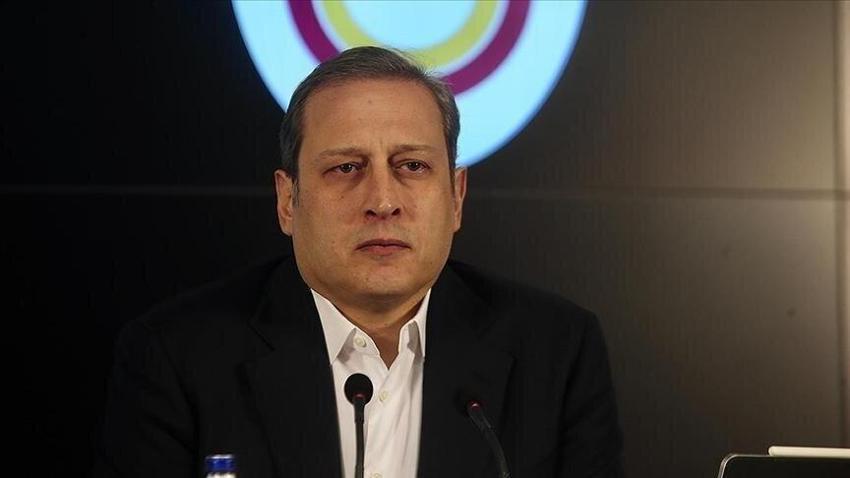 Ayhan Akman ve Levent Tüzemen sordu! Biri devre arasında transfer edildi diğeri ortada sebep yokken kesildi!