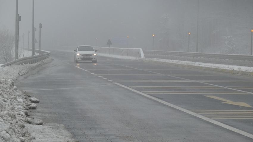Kar yağışı tekrar başlıyor! Yeni soğuk hava dalgası geliyor! Tarih verildi, Meteoroloji'den son dakika kar açıklaması...