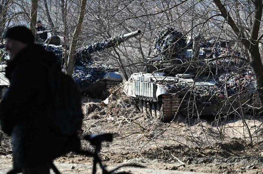 Rusya - Ukrayna savaşında son dakika gelişmeleri... Rusya Kiev'e bomba yağdırdı! Karadeniz'de arka arkaya patlamalar meydana geldi...