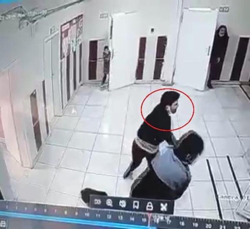 Veli ile öğretmenin okuldaki kavgası kamerada