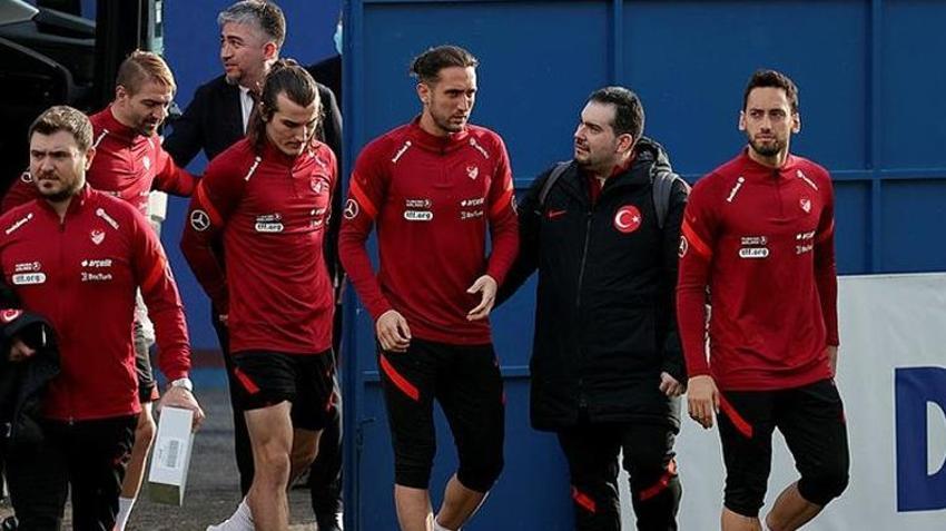 Portekiz - Türkiye maçında Stefan Kuntz'tan sürpriz 11! Galatasaray'da yuhalanan iki futbolcu kadroda...