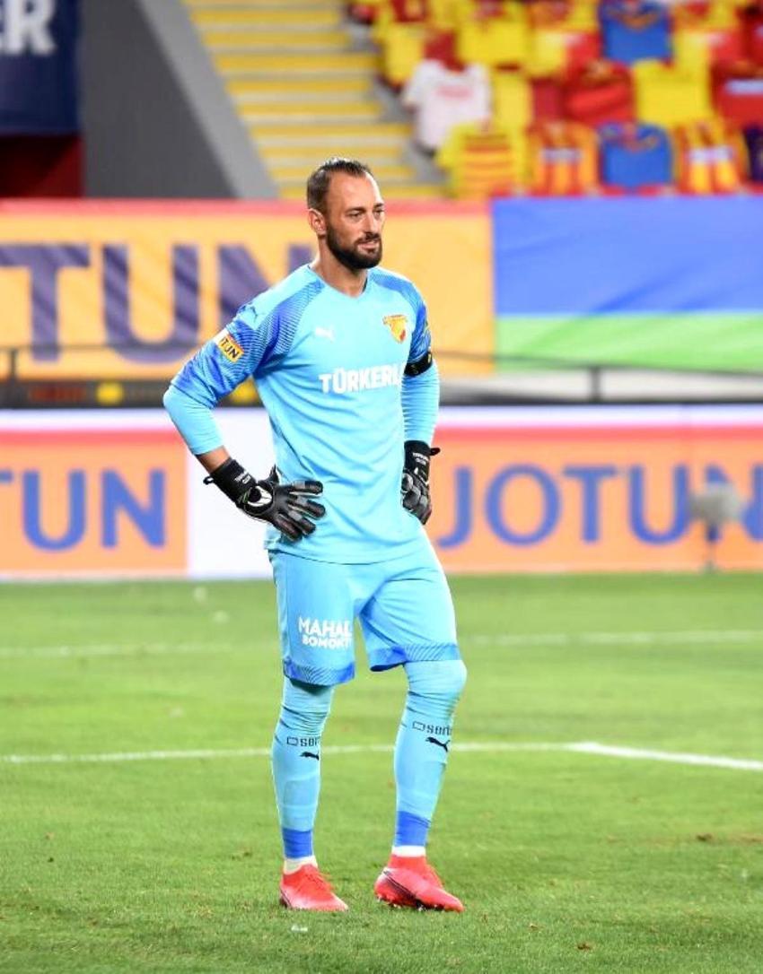 Portekiz - Türkiye maçında Stefan Kuntz'tan sürpriz 11! Galatasaray'da yuhalanan iki futbolcu kadroda...