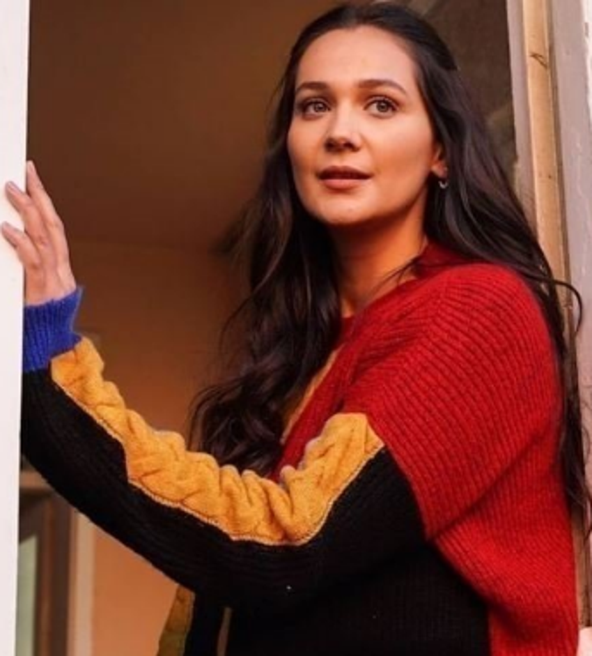 Gülsim Ali İlhan’dan makyajsız paylaşım!