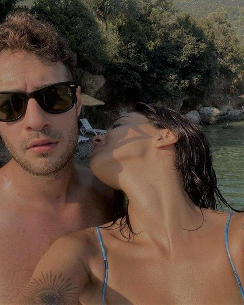 Pelinay Yiğit ve Ozan Dolunay el ele poz verdi! 'İlişkimiz daha yolunda olamazdı!'