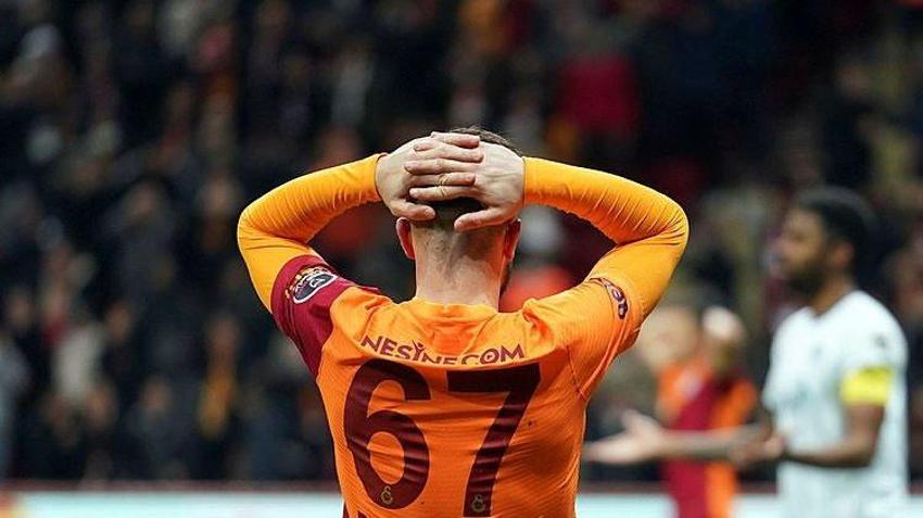 Galatasaray'da 6 futbolcu Florya'daki eşyalarını topladı! 2 oyuncu neredeyse topa dokunmadan...