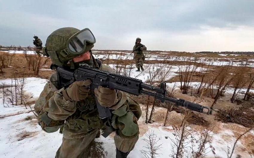 Ukrayna cephesinden kaçan askerler için Putin 'infaz timi' gönderdi! 'Savaştan kaçmak için kendi bacaklarına ateş ediyorlar'