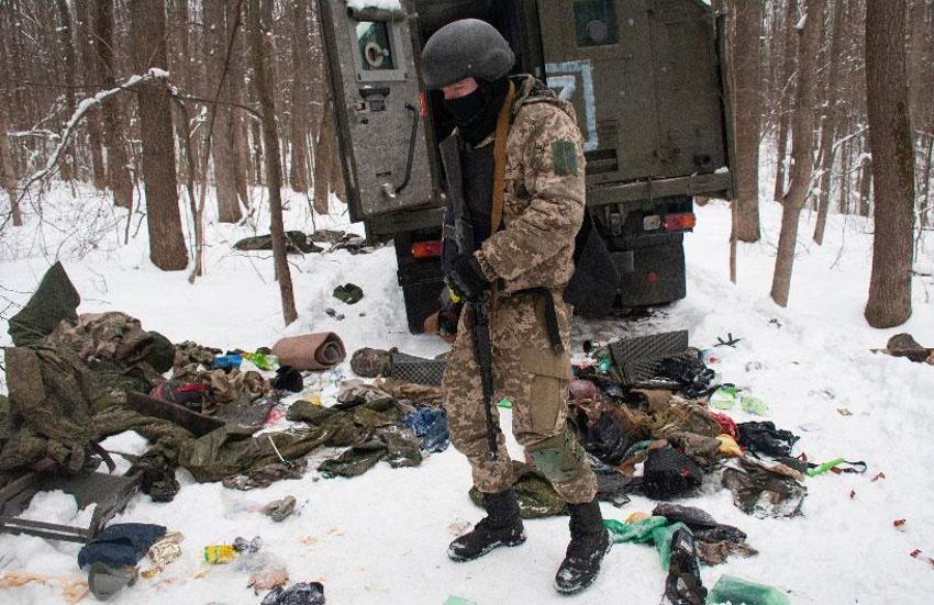 Ukrayna cephesinden kaçan askerler için Putin 'infaz timi' gönderdi! 'Savaştan kaçmak için kendi bacaklarına ateş ediyorlar'