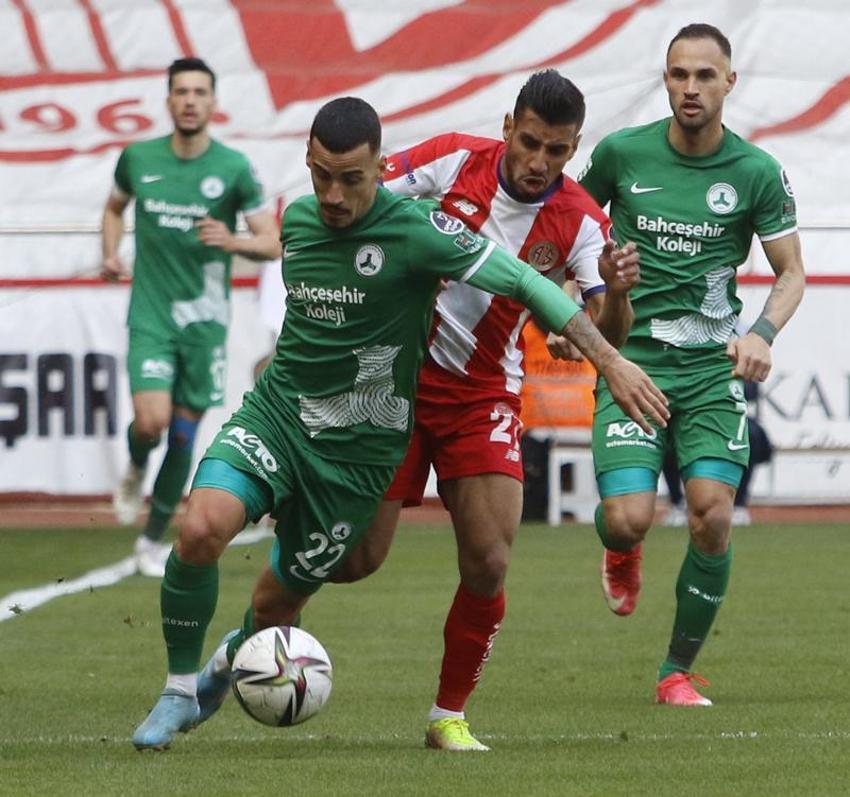 Süper Lig'de yayın geliri dağılımı belli oldu! İşte hangi takım kaç para kazandı?