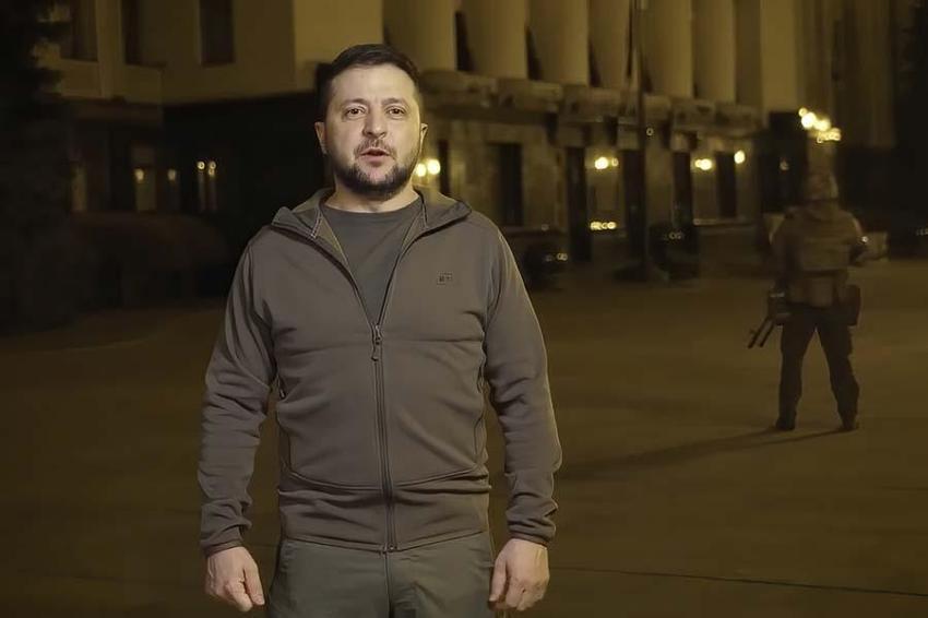 Ukrayna - Rusya savaşında son dakika haberleri... Zelenskiy NATO Zirvesi'nde konuştu: Bu sabah bizi fosfor bombalarıyla vurdular
