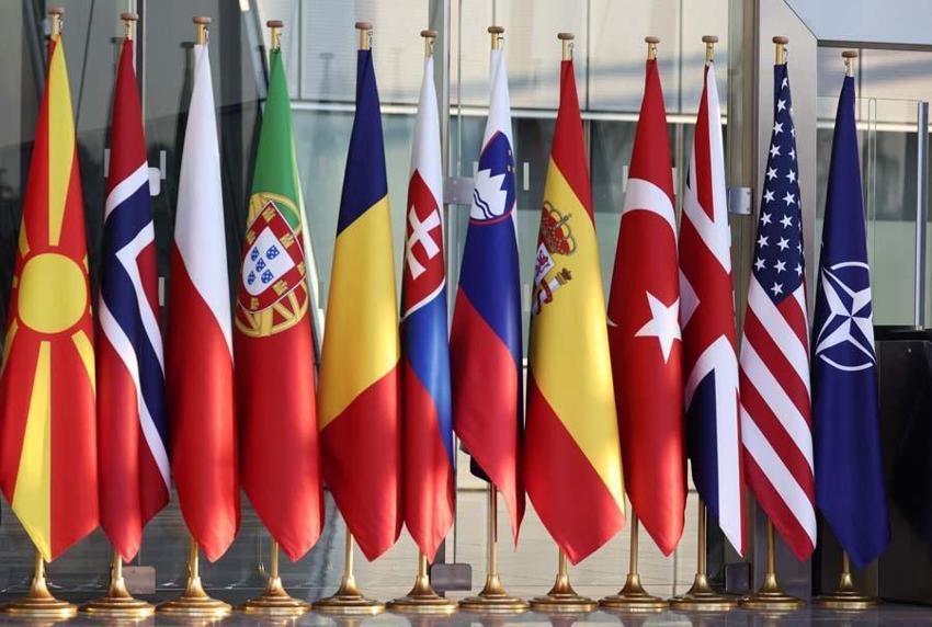 Ukrayna - Rusya savaşında son dakika haberleri... Zelenskiy NATO Zirvesi'nde konuştu: Bu sabah bizi fosfor bombalarıyla vurdular