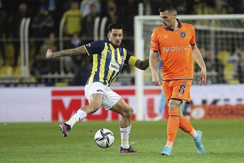 Fenerbahçe'de yıldız oyuncu sessiz sedasız kadro dışı bırakıldı! Taraftarları şoke etti