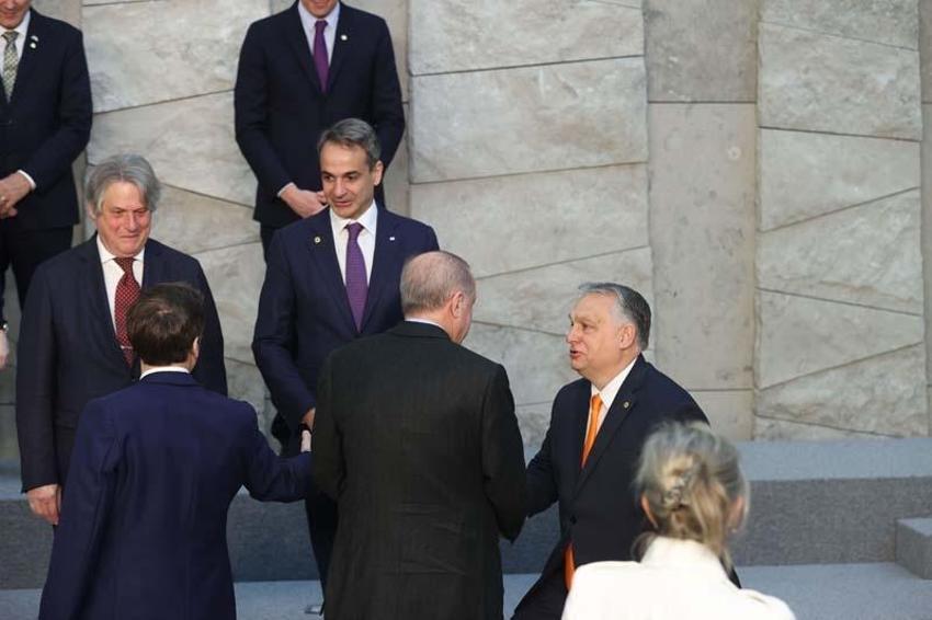 NATO, olağanüstü toplandı! Kritik zirveden kareler...