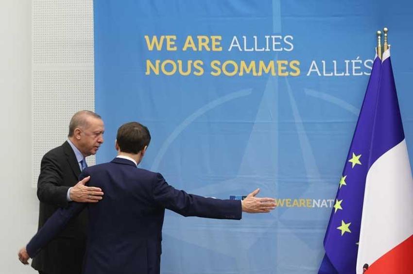 NATO, olağanüstü toplandı! Kritik zirveden kareler...